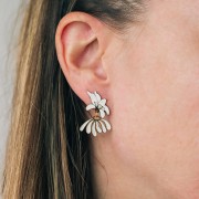 Orecchini a fiore 14x20 mm - resina epossidica - acciaio inossidabile 304L Dorato - Bianco x2