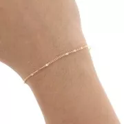 Catena maglia piatta motivo trio mm. 1.4 Dorato con oro finox m. 1