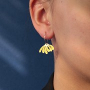 Pendente a margherita 13,5x20,5 mm in resina epossidica - Acciaio inossidabile 304L Dorato - Parma x1