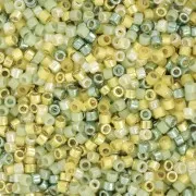Verde - Mix Miyuki Delica 11/0 - Happy Yellow x8g Mix Miyuki Delica 11/0 - Happy Yellow x8g