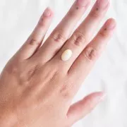 Opale ovale etiope 12,9x8,3 mm - 2,9 carati