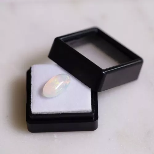 Opale ovale etiope 13,5x7,7 mm - 2,4 carati