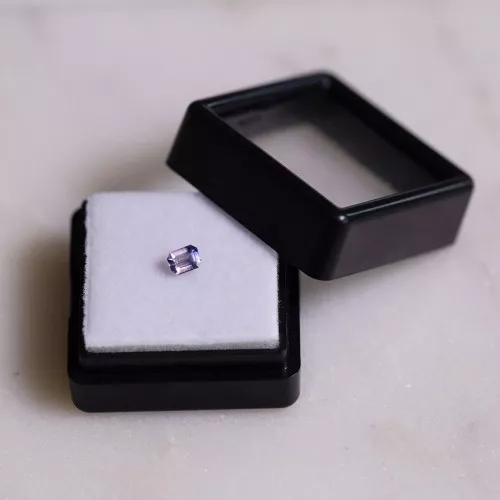 Zaffiro bicolore rettangolo 4x3 mm - 0,25 carati