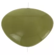 Perle plate irrégulière en résine opaque 20x27 mm - Vert Olive x1