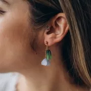 Perlina a foglia in plastica 16,5x8 mm - Verde scuro x1