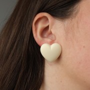 Cuore cabochon 25,5x27 mm in resina traslucida - Bianco perlato x1