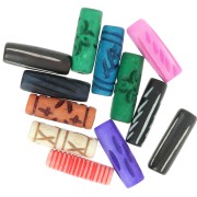 Set di perle tubolari in osso incise 25x8 mm - Multicolore x24g|raw }}