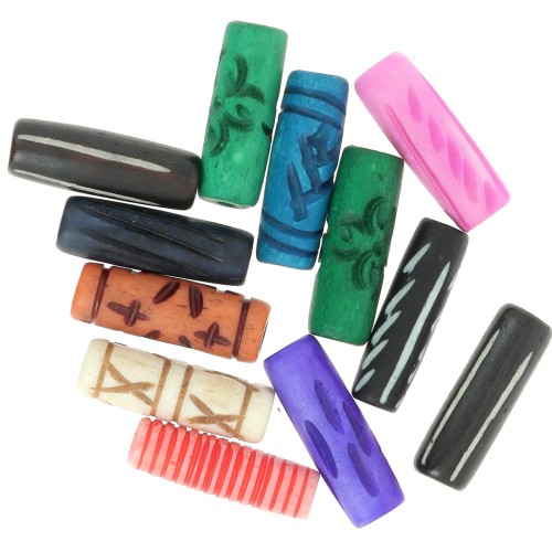 Set di perle tubolari in osso incise 25x8 mm - Multicolore x24g