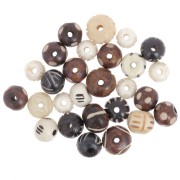 Assortimento di perle osso rotonde appiattite da 10mm a 12mm Naturale Nero x49 g|raw }}