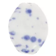 Perlina ritorta in ceramica 28x21,5 mm - Bianco - Blu scuro screziato x1