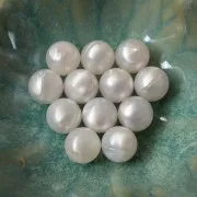 Perle rotonde in resina opaca da 14 mm - Bianco perlato x6