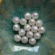 Perle di resina opaca 10 mm - Bianco perlato x8