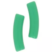 Perline tubolari curve in acrilico opaco 19x5 mm - Verde x10