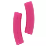 Perline tubolari curve 19x5 mm in acrilico opaco - Lampone x10