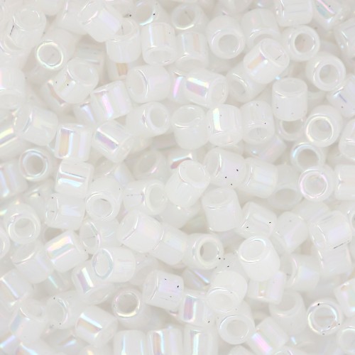 Miyuki Delica 8/0 DBL0222 - Opale bianco AB x8g