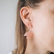 Pendente a forma di aquila in acetato da 25x35,5 mm - Corallo marmorizzato - Giallo - Perla blu x1