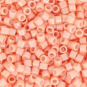 Miyuki Delica 10/0 DBM0207 - Op Tea Rose Luster x8g|raw }}