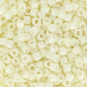 Miyuki Delica 10/0 DBM0203 - Cream Ceylon x8g