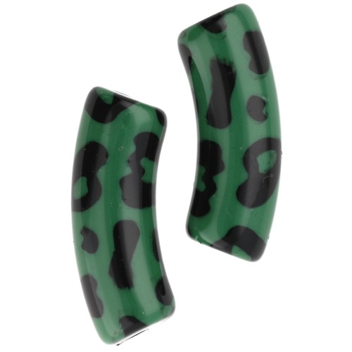 Perline tubolari curve 35x11 mm in acrilico opaco - Stampa leopardo - Verde - Nero x4