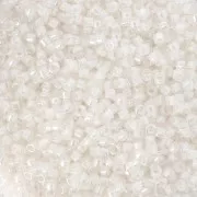 Toho Aiko 11/0 1,6 mm TA011030 - White Lined Crystal x4g