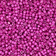Miyuki Delica 11/0 DB0422 - Fuschia Galvanized x8g|raw }}