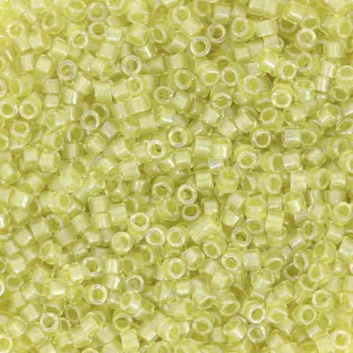Miyuki Delica 11/0 DB0910 - Sparkling Yellow Green Lined Crystal x8g