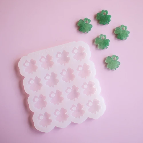 Géa Creations Stampo in silicone per ciondoli a forma di trifoglio 17 mm x1