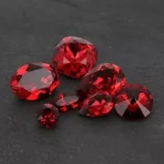 Cabochon Swarovski 1122 Rivoli 8 mm Scarlet x1