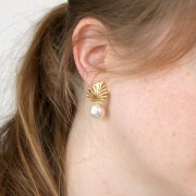 Barocco perlato Swarovski 5841 Perla rotonda irregolare 12 mm Perla crema x1