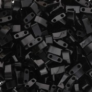 Perline Miyuki Half Tila 5x2,3x1,9 mm HTL-401 - Nero confezione da 100g
