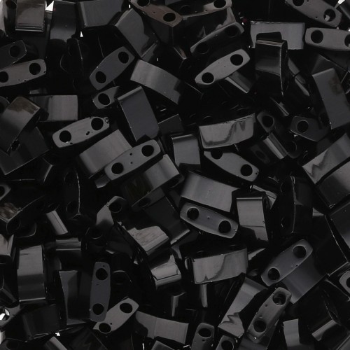 Perline Miyuki Half Tila 5x2,3x1,9 mm HTL-401 - Nero confezione da 100g