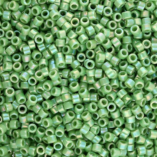 Miyuki Delica 11/0 DB0163 - Verde opaco AB confezione da 100g