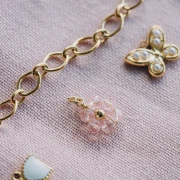 I miei gioielli fai-da-te - Kit per collana di gioielli con charms in acciaio inossidabile Girly Dorato