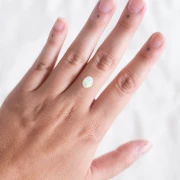 Opale ovale etiope 8,8x6,8 mm - 1,20 carati