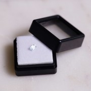 Acquamarina rettangolare 4,5x2,6 mm - 0,25 carati