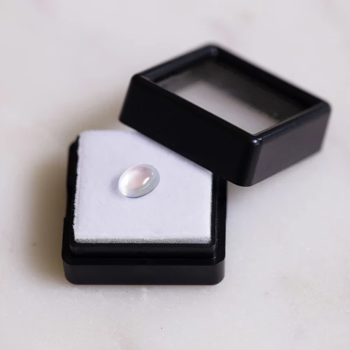 Pietra di luna ovale 8x6 mm - 1,25 carati
