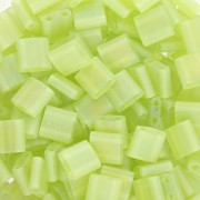 Perline Miyuki Tila 5x5x1,9 mm TL-143FR - Trasparente Chartreuse AB Mat x10g|raw }}