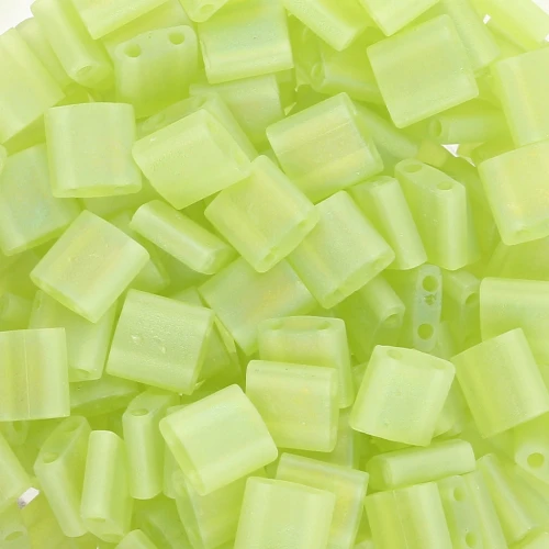 Perline Miyuki Tila 5x5x1,9 mm TL-143FR - Trasparente Chartreuse AB Mat x10g