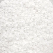 Toho Treasures 1,8 mm TO1T41 - Bianco opaco x8g