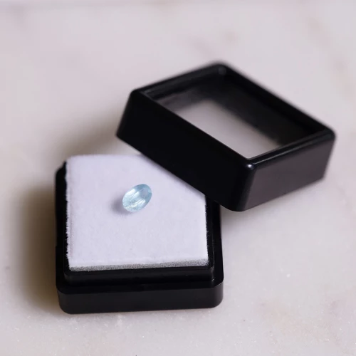 Acquamarina ovale 6,1x4 mm - 0,40 carati