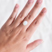 Opale ovale etiope 11,8x9,8 mm - 2,70 carati