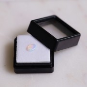 Opale ovale australiano 7x5,1 mm - 0,40 carati