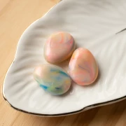 Perla piatta irregolare in resina opaca 22x17 mm - Perla marmorizzata multicolore x1