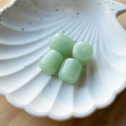 Perle in resina traslucida 16x14 mm - Lichene marmorizzato x4