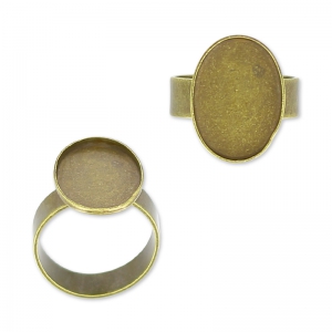 Anello in ottone Castone retro piatto mm. 18x13 bronzo x1