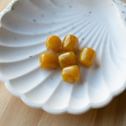 Perle tubolari in resina traslucida 12x11 mm - Giallo miele marmorizzato x6