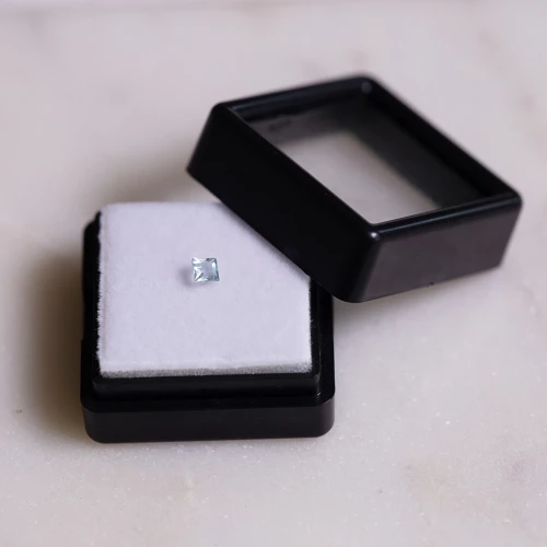 Acquamarina quadrata 2,9x2,8 mm - 0,30 carati