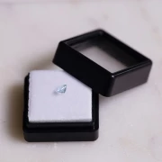 Cuscino di acquamarina 4,1x3,9 mm - 0,40 carati