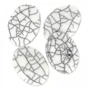 Cabochon sintetico ovale mm.25x18 imitazione Howlite x1