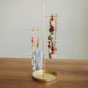 Portagioie - Espositore per bracciali e collane 35x17 cm con perle in ABS - Bianco